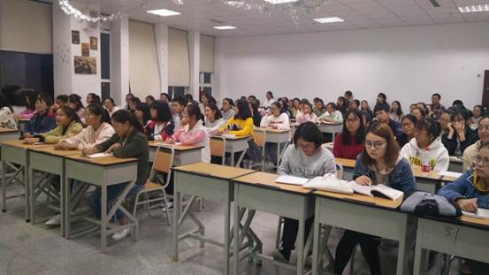 说明: 谭院长入学教育 (1)